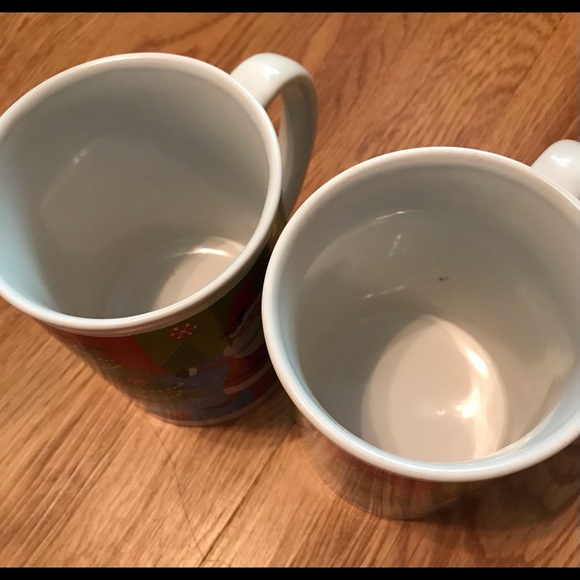 6/$20 Set of 2 LARGE Christmas Mugs with Santa and Friends in New Condition - Picture 9 of 10